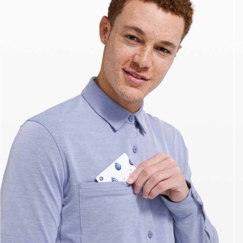 lululemon athletica Men's Sky Blue Button Down Shirt - Picture 3 of 7